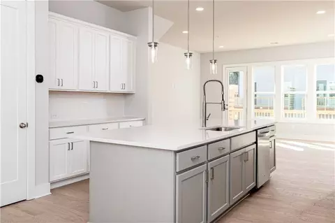 2304 Mockernut Trl #143, Smyrna, GA 30080