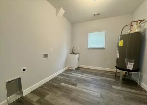 3700 Hudson Ct, Rex, GA 30273 photo 16