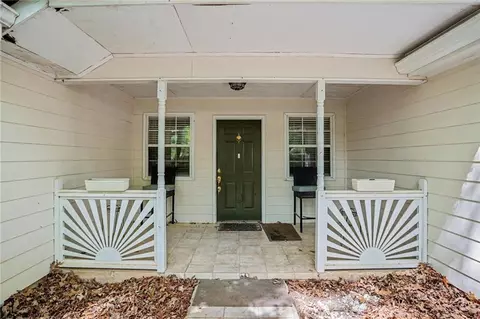 490 Forest Rd, Covington, GA 30016 photo 4