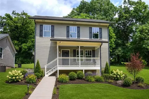 20 Beaureguard St, Cartersville, GA 30120