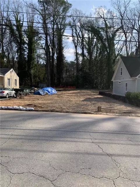1666 N Avenue Ave NW, Atlanta, GA 30318