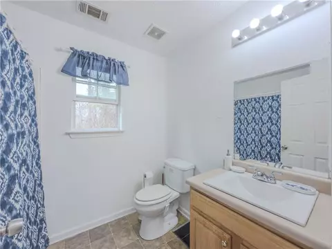 185 Hazelhurst Dr, Covington, GA 30016 photo 17