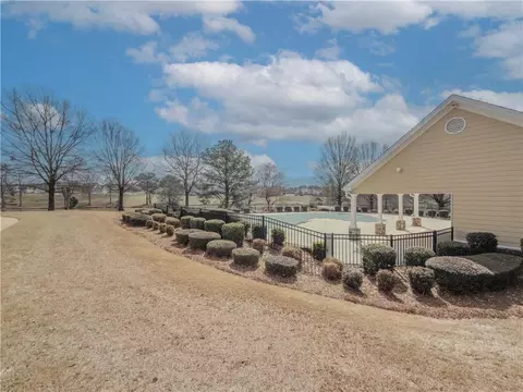 185 Hazelhurst Dr, Covington, GA 30016 photo 38