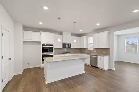 Kitchen - 325 Arwen Dr, Mcdonough, GA 30252 photo 2 of 3