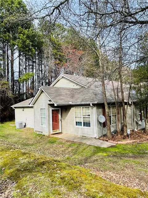 811 Boston Cmn, Atlanta, GA 30349