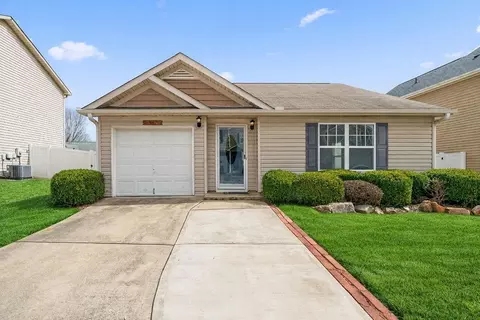 77 Hill Side Way, Hiram, GA 30141