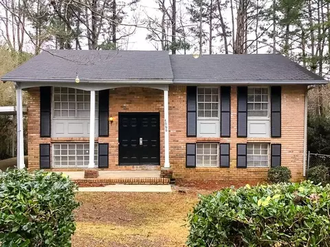 4666 Edwina Ln, Atlanta, GA 30331