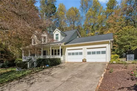 225 White Pines Dr, Alpharetta, GA 30004