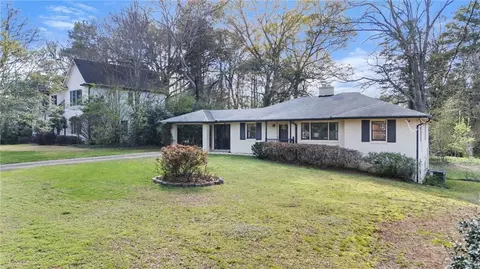 471 Hilderbrand Dr, Atlanta, GA 30328