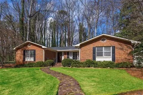 5498 Smoke Rise Dr, Smoke Rise, GA 30087