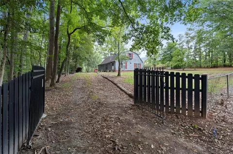 5555 Elliott Rd, Powder Springs, GA 30127