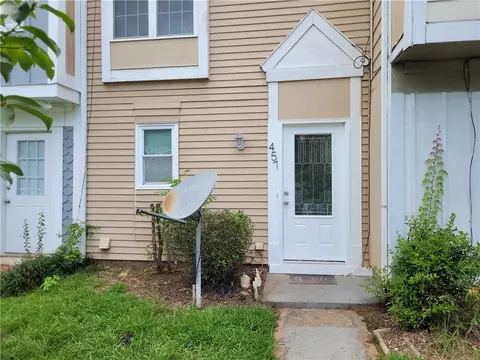 457 Prince Of Wales, Stone Mountain, GA 30083