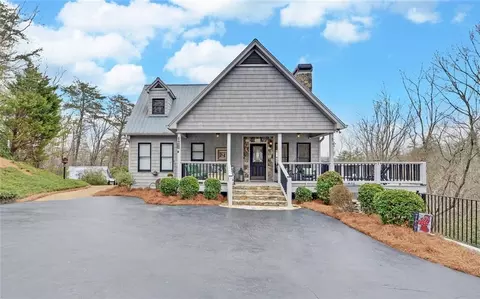 397 Early Dr, Dahlonega, GA 30533