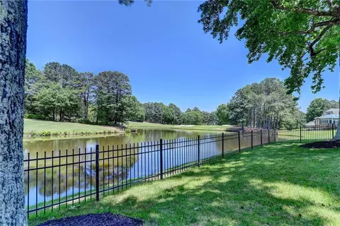 7590 Wentworth Dr, Duluth, GA 30097