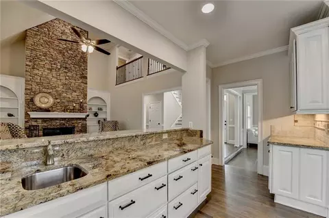 Kitchen - 7590 Wentworth Dr, Duluth, GA 30097 photo 7 of 9