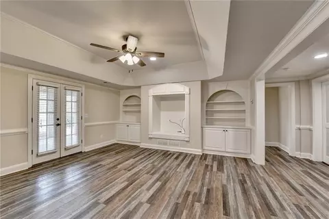 Living - 7590 Wentworth Dr, Duluth, GA 30097 photo 12 of 16