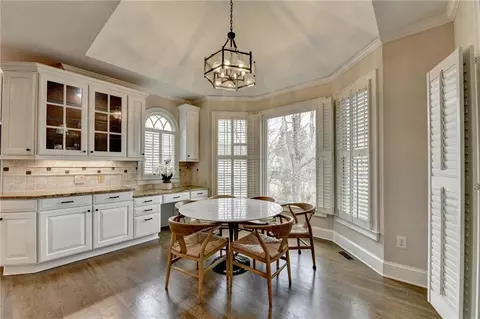 Dining - 7590 Wentworth Dr, Duluth, GA 30097 photo 4 of 5