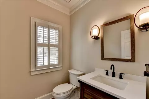 Bath - 7590 Wentworth Dr, Duluth, GA 30097 photo 1 of 10