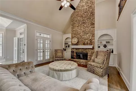 Living - 7590 Wentworth Dr, Duluth, GA 30097 photo 3 of 16