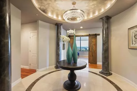 2828 Peachtree Rd #2701, Atlanta, GA 30305