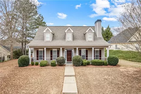 136 Baldwin Ct, Newnan, GA 30263