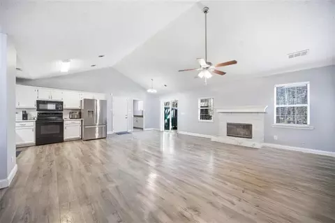 10 Stoneview Cir, Covington, GA 30016 photo 11