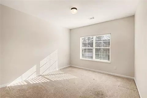 Bedroom - 75 Fanleaf Dr, Fairburn, GA 30213 photo 4 of 5
