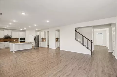 Living - 75 Fanleaf Dr, Fairburn, GA 30213 photo 4 of 10