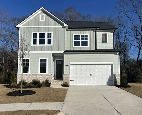 405 Crimson Feather Dr, Jefferson, GA 30549