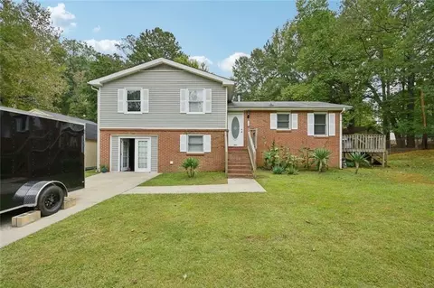 125 Meadowview Cir, Tyrone, GA 30290