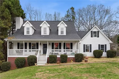 403 Ryan Cir, Winder, GA 30680