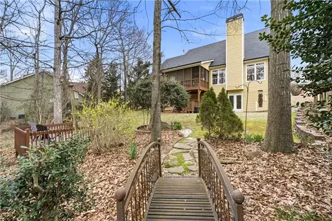 Exterior - 2978 Legislative Ln, Buford, GA 30519 photo 16 of 18