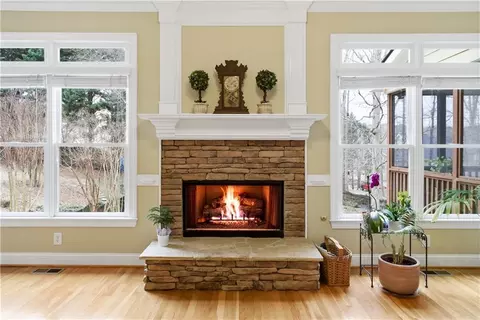 Living - 2978 Legislative Ln, Buford, GA 30519 photo 4 of 7