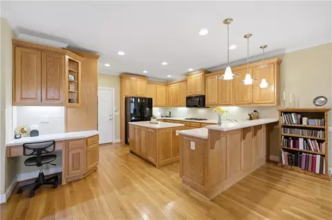 Kitchen - 2978 Legislative Ln, Buford, GA 30519 photo 2 of 6