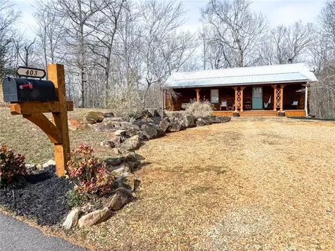 403 Gold Crest Dr, Dahlonega, GA 30533