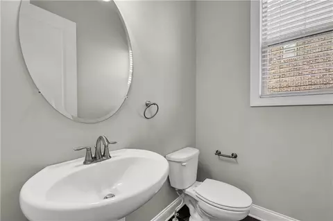 Entry Way - 2006 Raven Way, Chamblee, GA 30341 photo 3 of 3