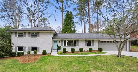 2878 Blackwood Rd, Decatur, GA 30033
