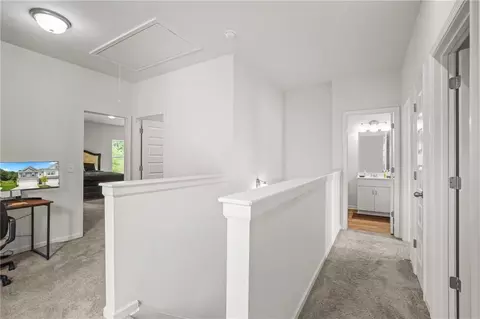 Entry Way - 10 Kane Dr, Jasper, GA 30143 photo 6 of 7