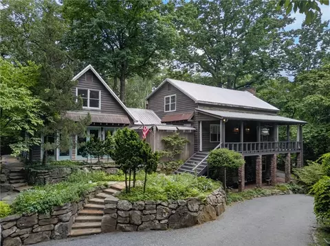 2790 Davis Rd, Marietta, GA 30062