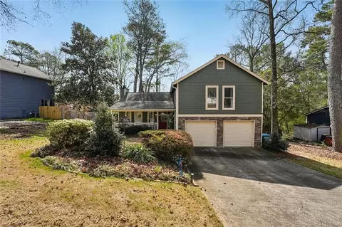 4128 Buckingham Pl, Duluth, GA 30096 photo 3
