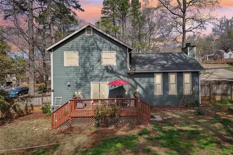 4128 Buckingham Pl, Duluth, GA 30096 photo 2