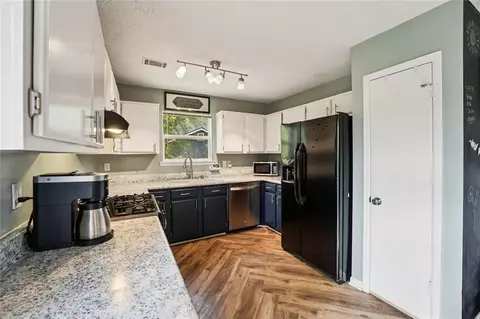 4128 Buckingham Pl, Duluth, GA 30096 photo 18