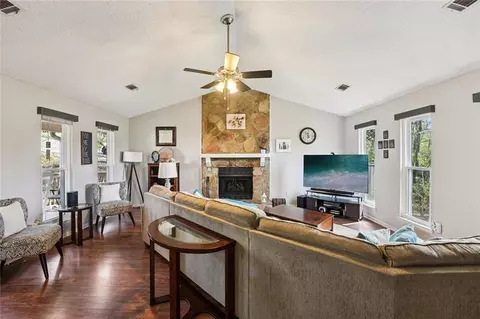 4128 Buckingham Pl, Duluth, GA 30096 photo 8