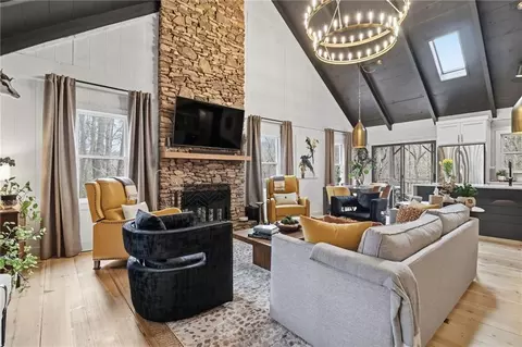 62 Cardinal Cv, Jasper, GA 30143