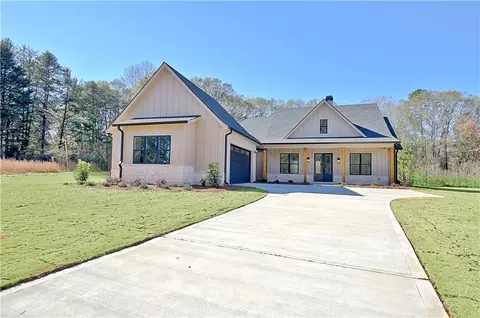 74 Gateway Dr, Luthersville, GA 30251