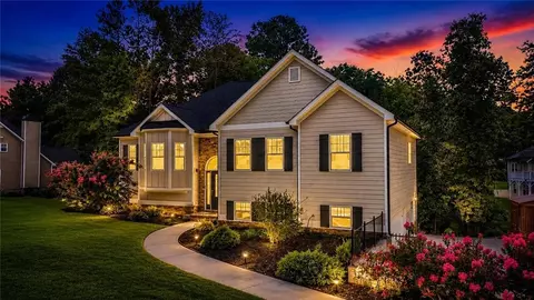 97 Denny Cir, Dallas, GA 30157