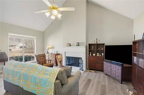 35 Summit Dr, Covington, GA 30016 photo 4