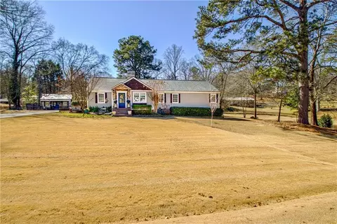 520 Toombs St, Palmetto, GA 30268