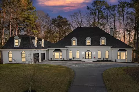 5425 Hoylake Ct, Johns Creek, GA 30097