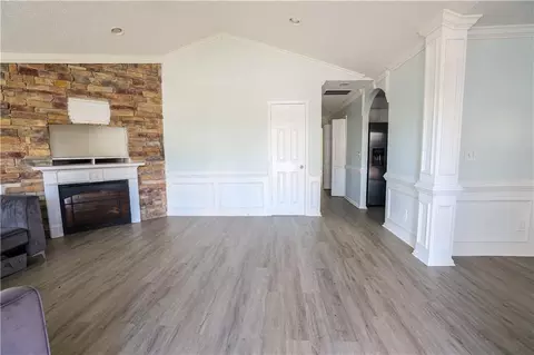 Living - 10997 Big Sky Dr, Hampton, GA 30228 photo 1 of 4